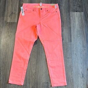 Maurices Women’s Coral Jegging Denim Jeans Size 18 NWT